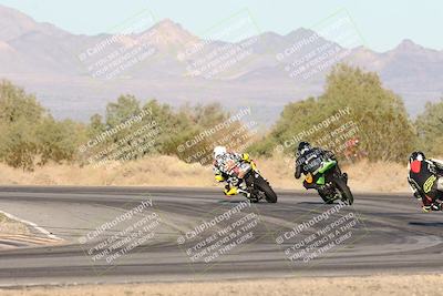 media/Dec-07-2025-CVMA (Sun) [[3e7d2de5dc]]/Race 18-Formula Twins-Formula 40 UL/